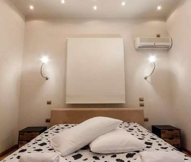 Glyfada  Aquarius Big Garden Villa