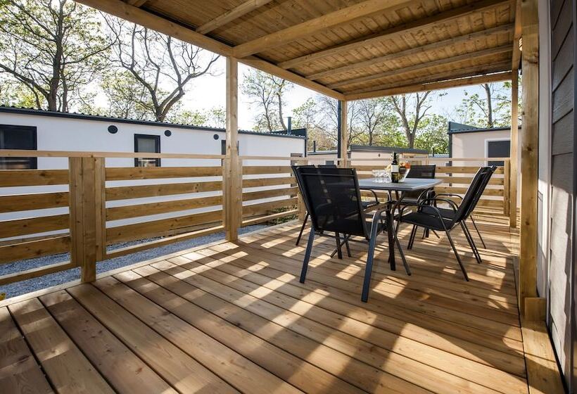 Отель Mediteran Kamp Mobile Homes In Camping Puntica