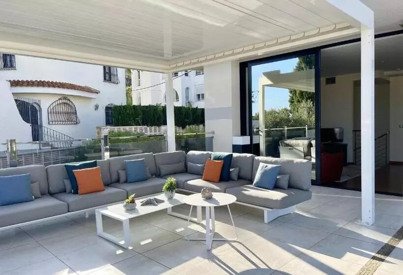 Dream Villa In Albir Blueline