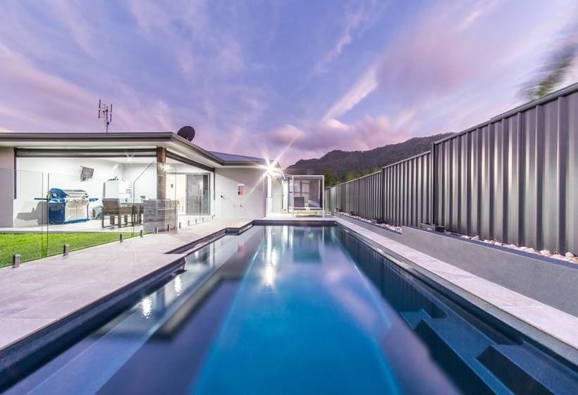 Whitsunday Sands Cannon Valley