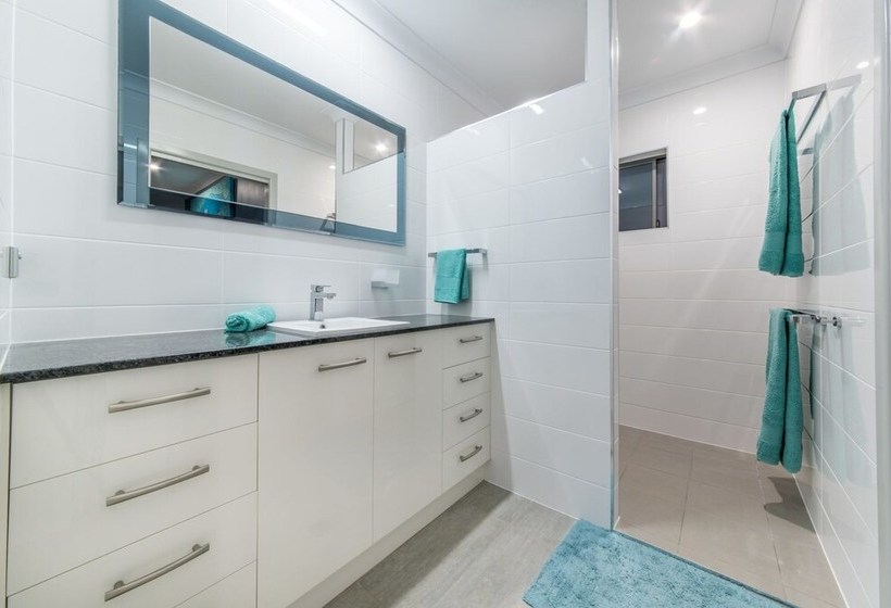 Whitsunday Sands Cannon Valley