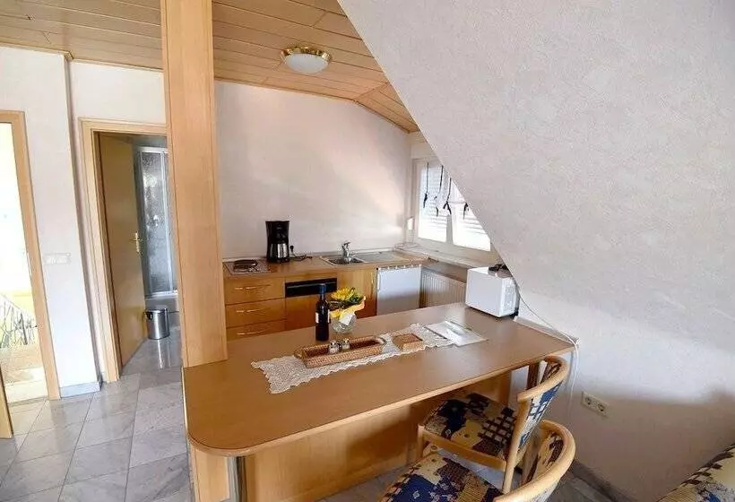 Majatalo Gasthaus Linde