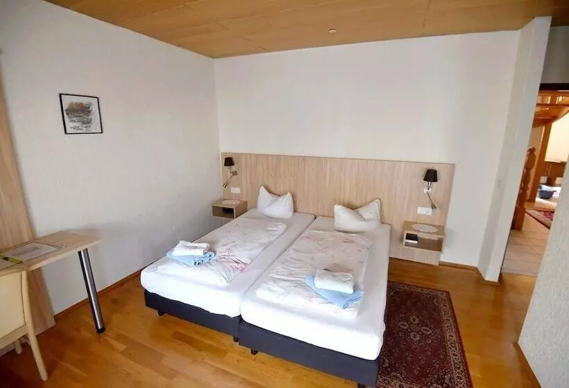 Majatalo Gasthaus Linde