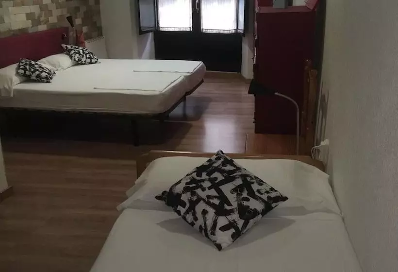 Trampantojo Apartamento En El Corazon De Pamplona