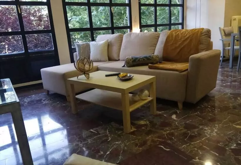 Big Flat Granada