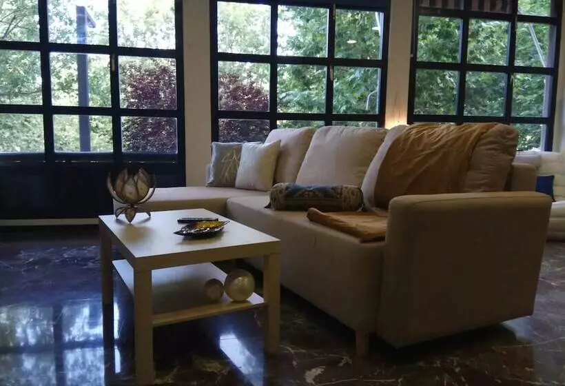 Big Flat Granada