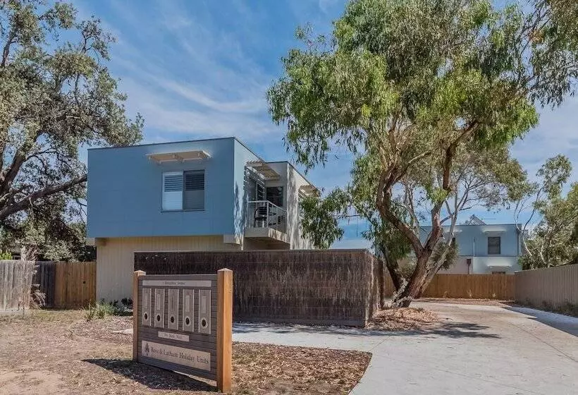 Broughton By The Beach