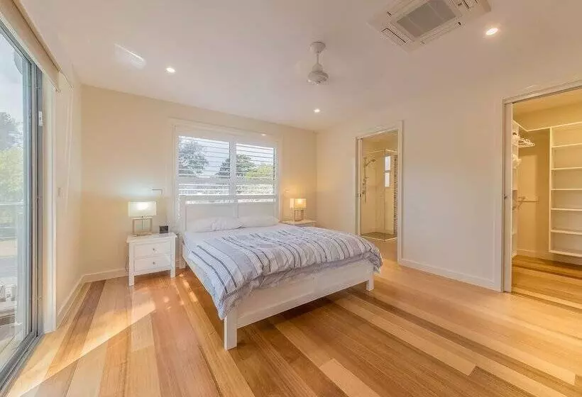 Broughton By The Beach