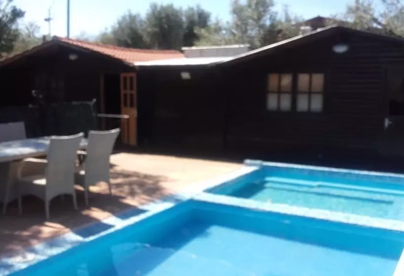 Casa Romántica Bungalows