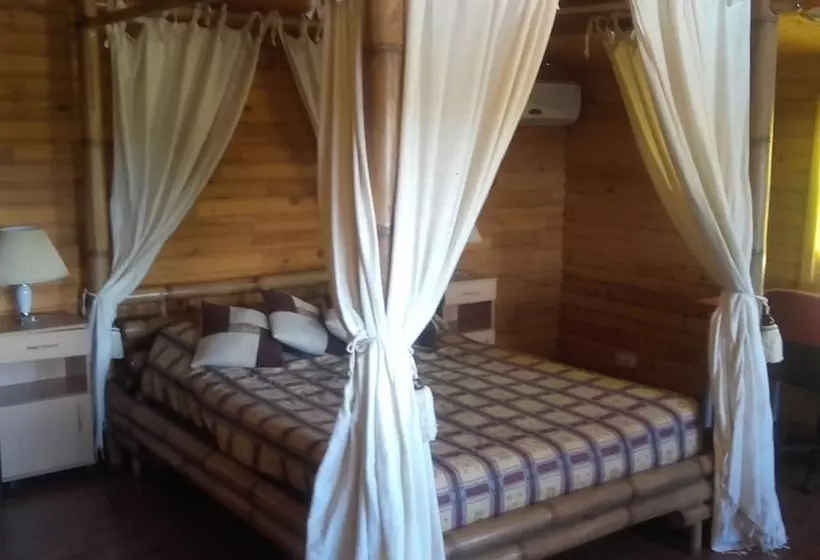 Casa Romántica Bungalows