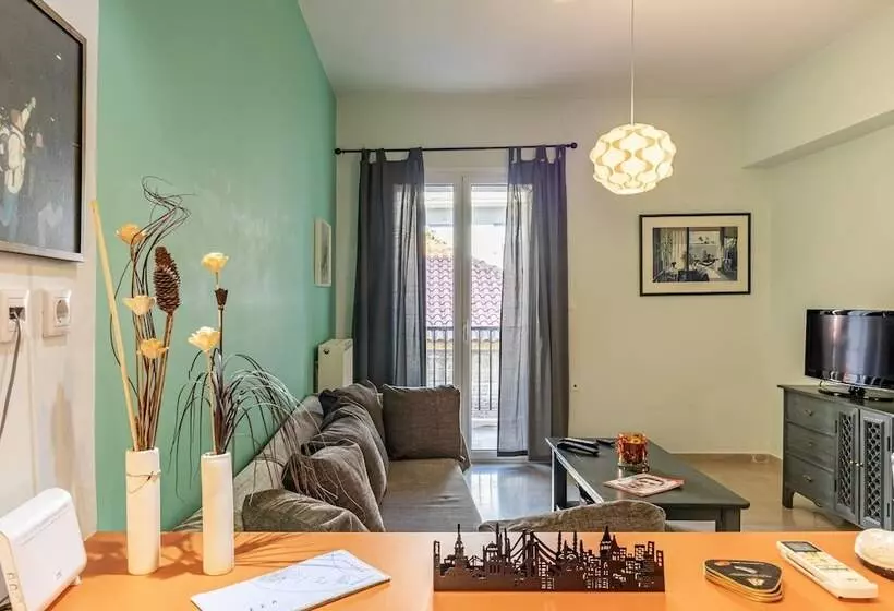 Erika S Oasis   Stylish Gem Inthe Heart Of History