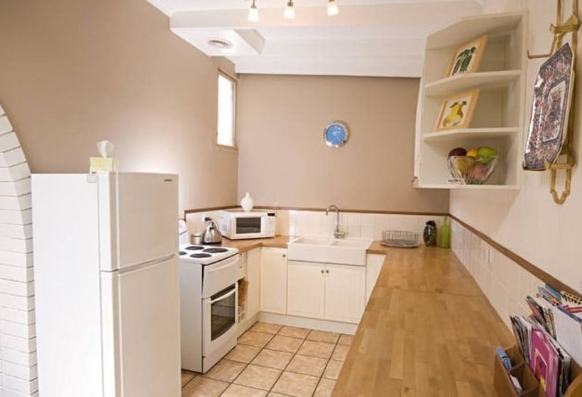 Gordon Street Cottage