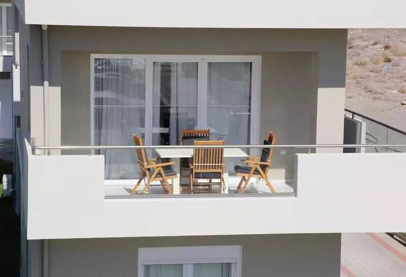 Holiday Luxury Villas