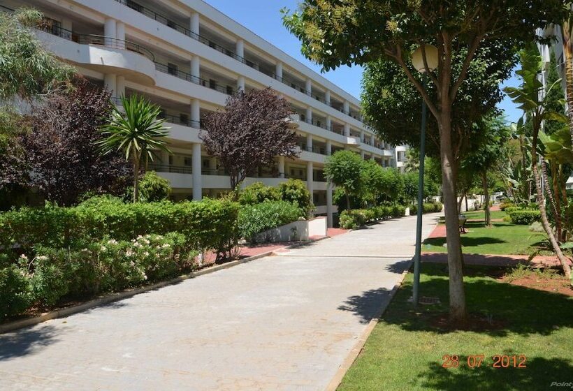 Apartamento En Marbella Con Vistas Al Golf