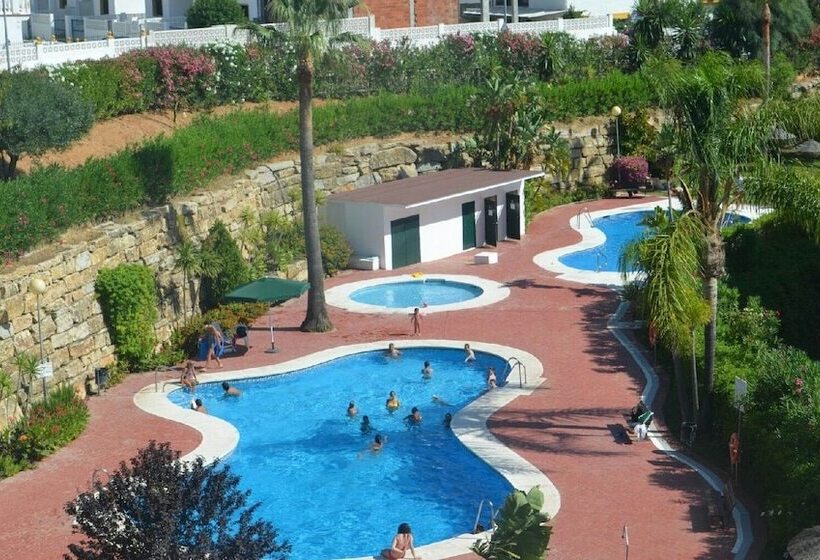 Apartamento En Marbella Con Vistas Al Golf