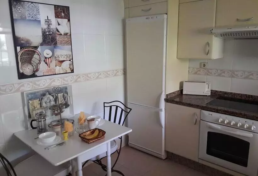 Apartamento En Marbella Con Vistas Al Golf