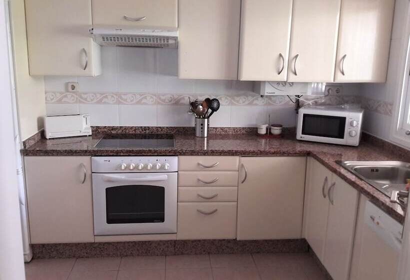 Apartamento En Marbella Con Vistas Al Golf