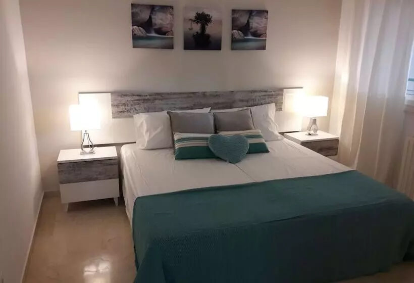 Apartamento En Marbella Con Vistas Al Golf