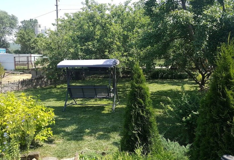 بنسيون Flowering Garden