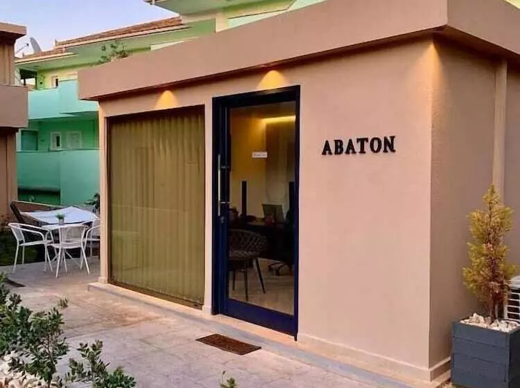هتل Abaton Luxury Resort