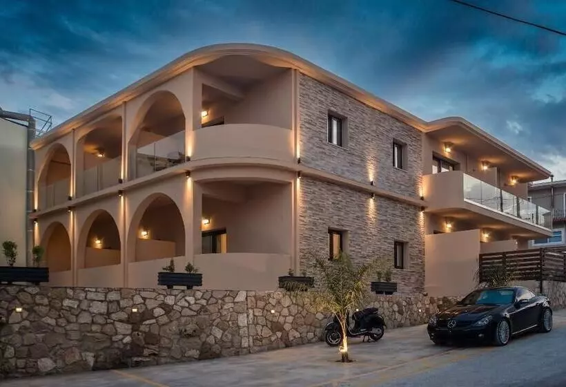 هتل Abaton Luxury Resort