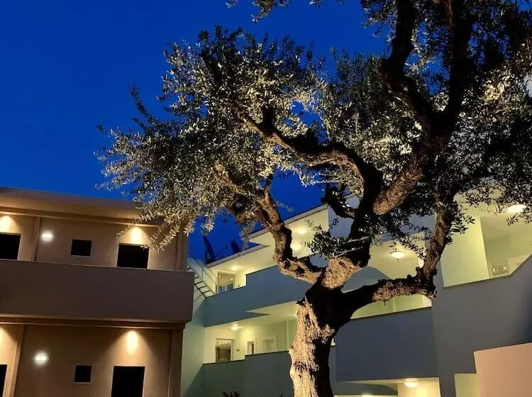 هتل Abaton Luxury Resort