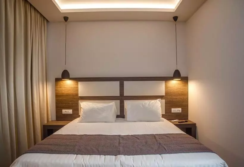 هتل Abaton Luxury Resort