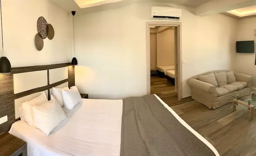 هتل Abaton Luxury Resort