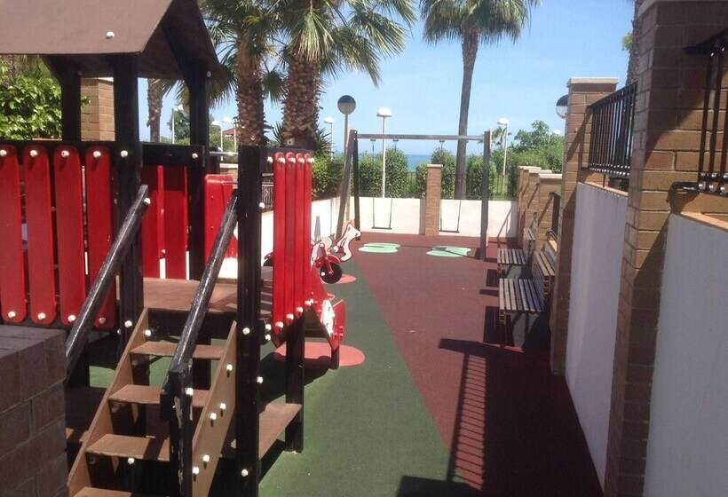 Let 4 U Costa Marina I