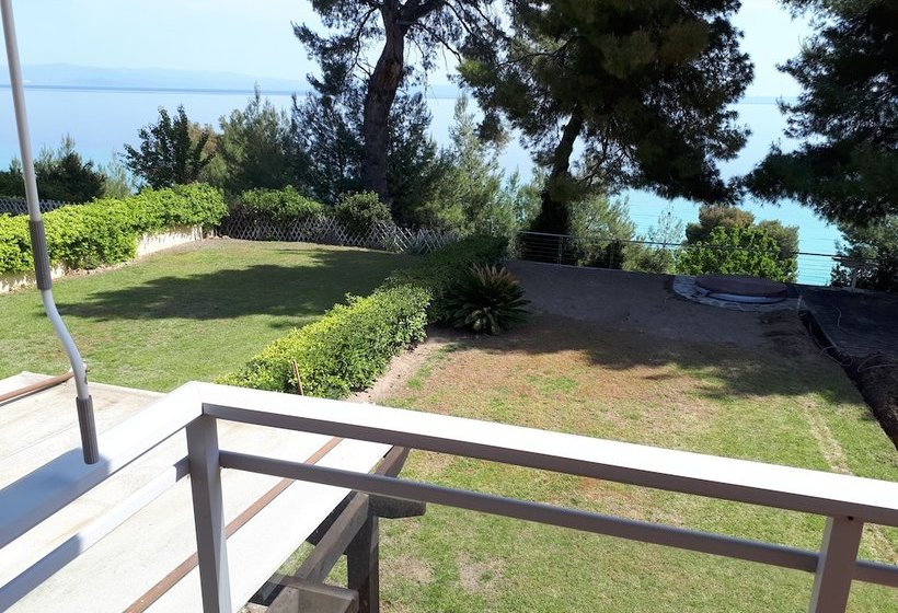 Angelikis Holiday House