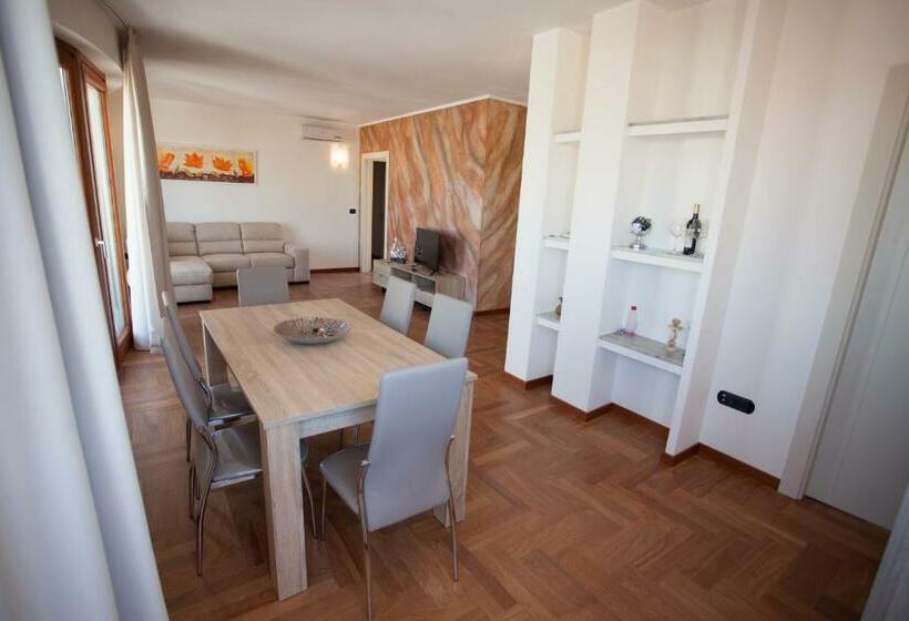 Apartment Magellano Luxury Penthouse