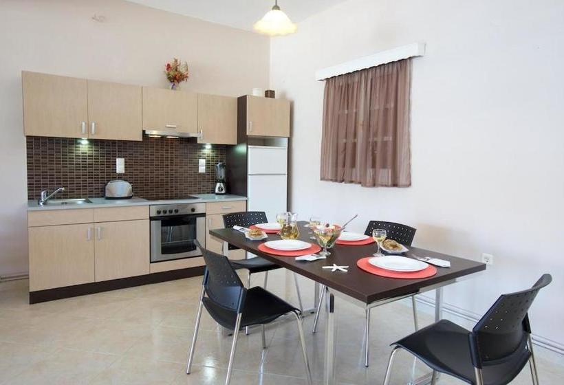 Sea Breeze Apartment