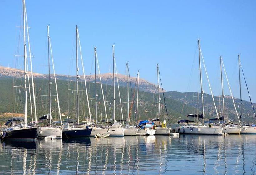 Sea Breeze Apartment