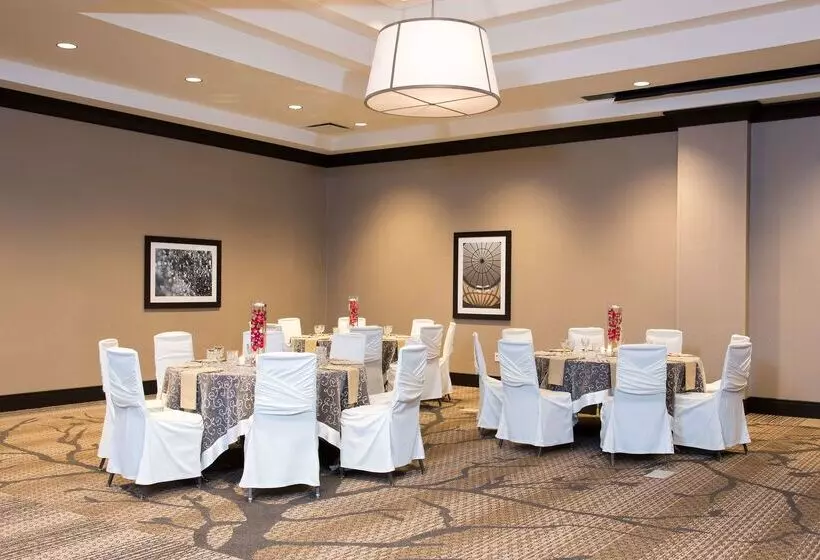 Hotel Doubletree By Hilton Schenectady Downtown