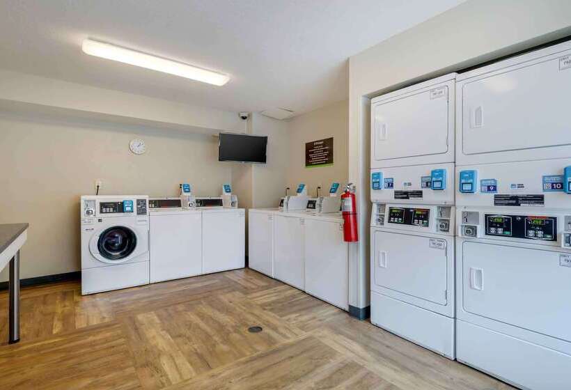 Отель Extended Stay America Suites Charlotte Airport