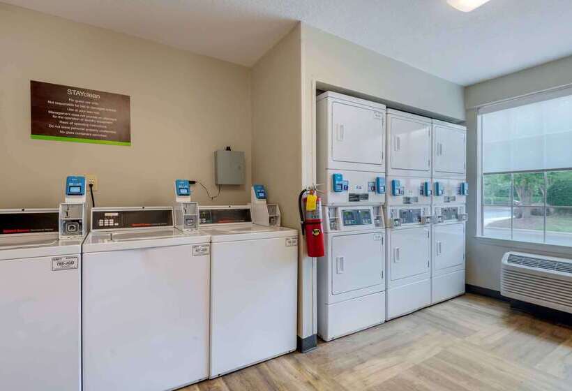 Отель Extended Stay America Suites Charlotte Airport