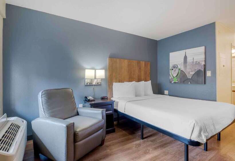 Отель Extended Stay America Suites Charlotte Airport