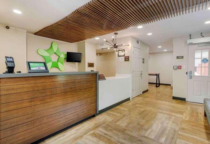 Отель Extended Stay America Suites Charlotte Airport