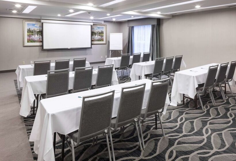 هتل Homewood Suites By Hilton Seattle Tacoma Airport/tukwila