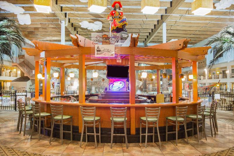 Szálloda Ramada By Wyndham Des Moines Tropics Resort & Conference Ctr