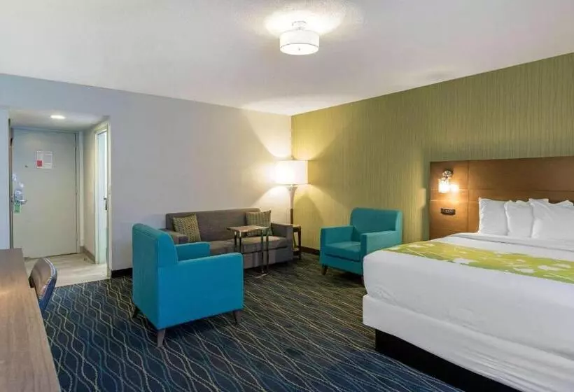 Radisson Hotel Grand Rapids Riverfront