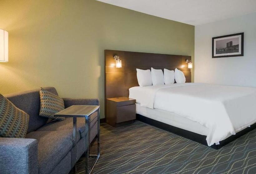 Radisson Hotel Grand Rapids Riverfront