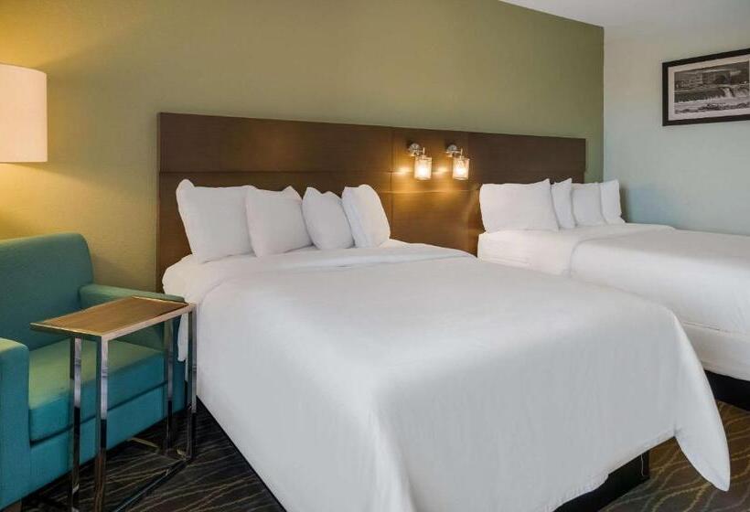 Radisson Hotel Grand Rapids Riverfront