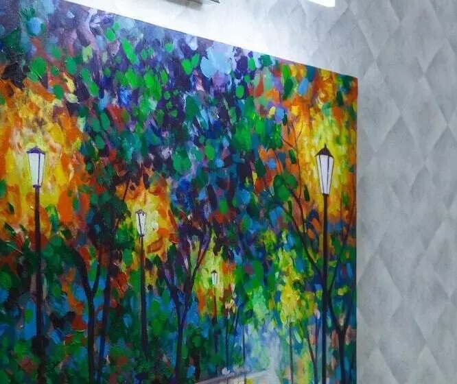 هتل Shedevr Plaza