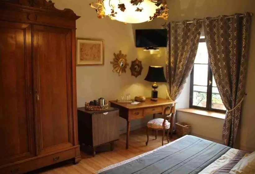 Pension Chambres D'hotes : La Cour D'etrepy