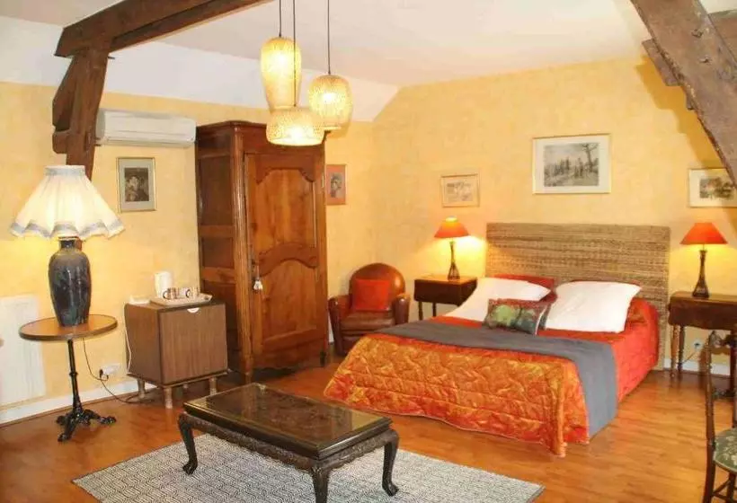 Pension Chambres D'hotes : La Cour D'etrepy