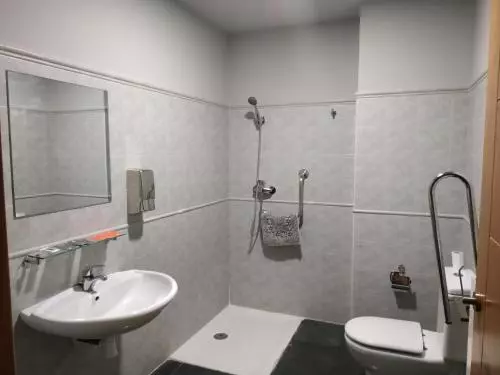 پانسیون Hostal Restaurante La Concordia