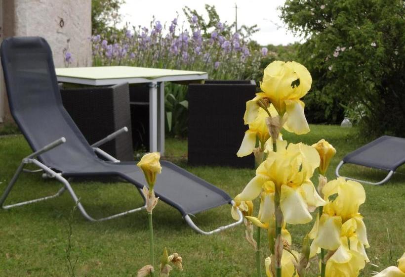 مبيت وإفطار La Tour Du Moulin Géant