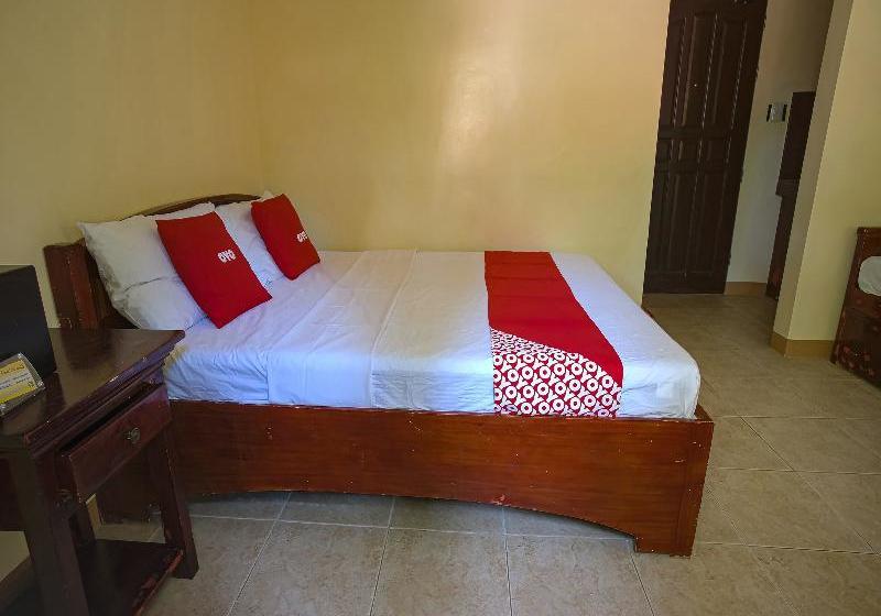 ホテル Casa D' Estrella Apartelle