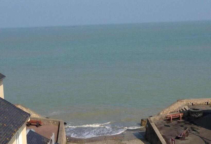 بنسيون La Maison Du 6